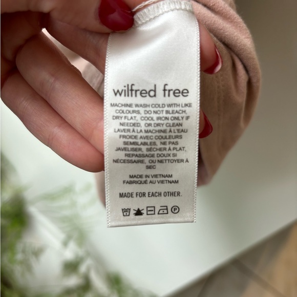 XS Aritzia WILFRED FREE Tiny Dress in Blush - Picture 8 of 14